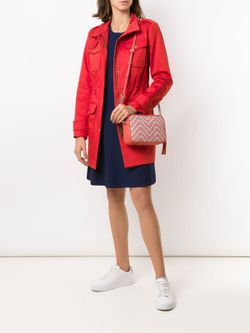 Bolso bandolera trenzado coral