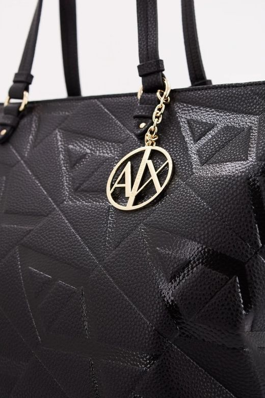 Bolso textura grabada