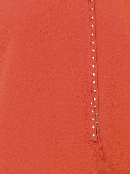 Camisa mao con tachas rojo