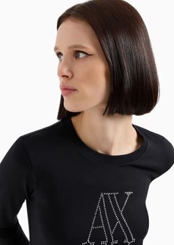 Camiseta con tachuelas