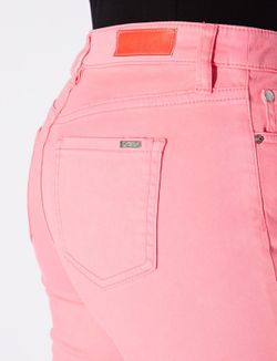 Pantalón pitillo rosa