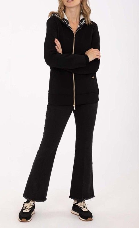 Pantalon tejano acampanado