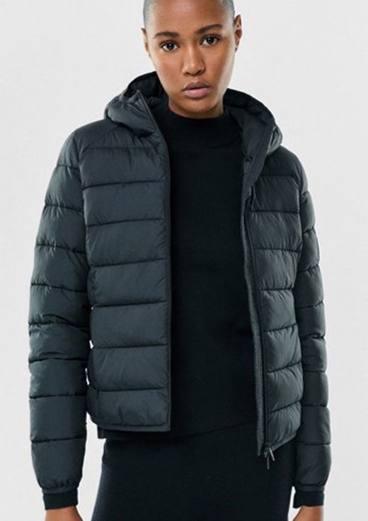 Parka corta acolchada