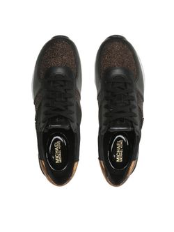 Sneaker Allie trainer