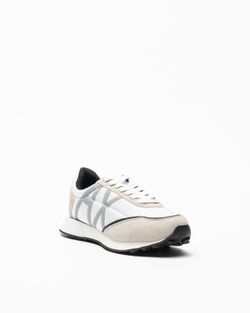 Sneakers logotipo en gris