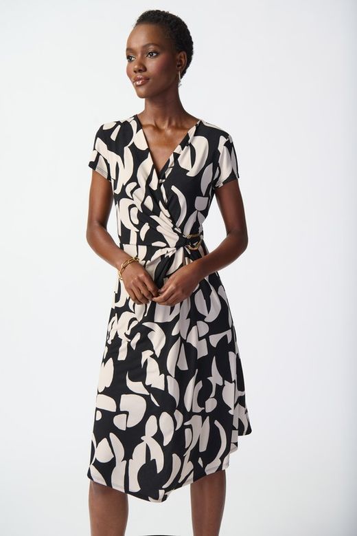 Vestido cruzado estampado